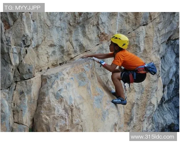 上海攀岩队技术创新再创佳绩攀岩技术排名跃升至新高